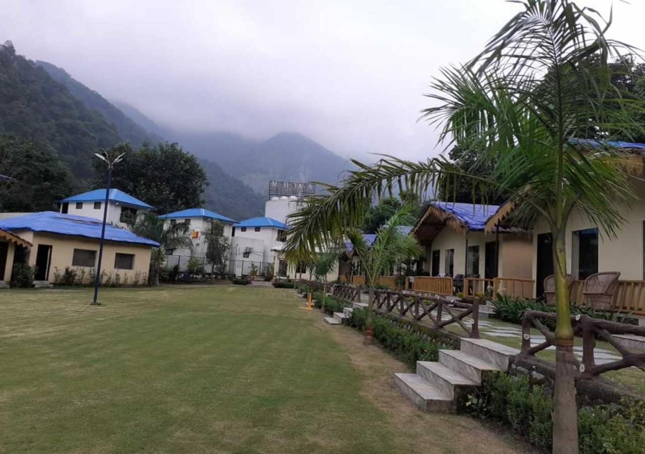 纳沙特拉度假村 Birbhaddar 外观 照片